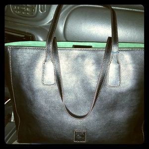 Dooney & Bourke Tote